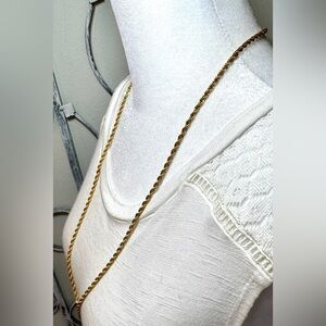 Vintage Signed Avon Gold-tone Twisted Rope Chain Necklace 14.5” #1564